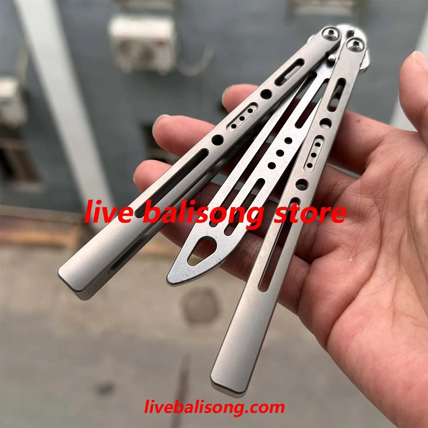 ARMED SHARK Sentinel Balisong Trainer Clone Titanium Handle livebalisong